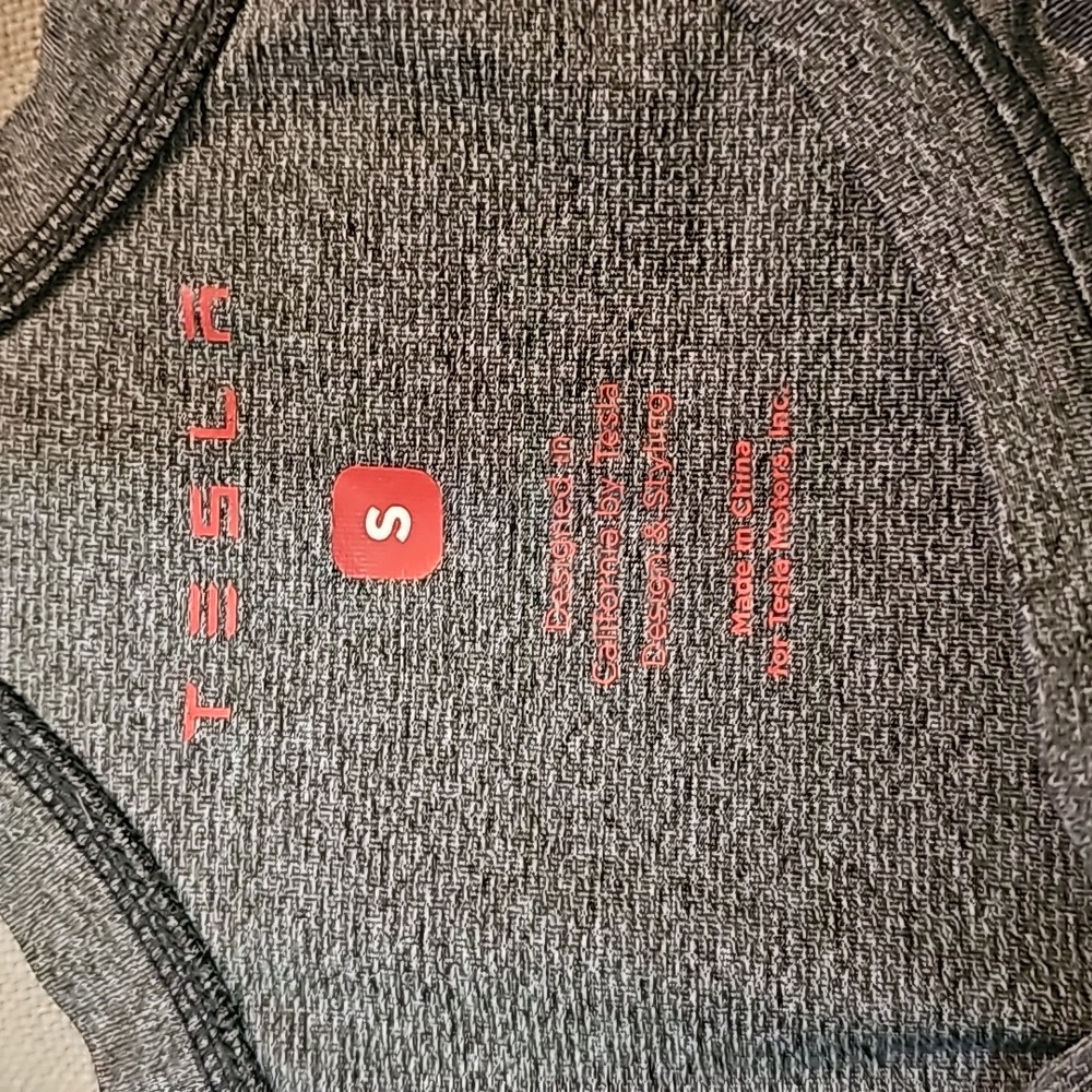 Tesla Racerback Tank - Picture 5 of 5